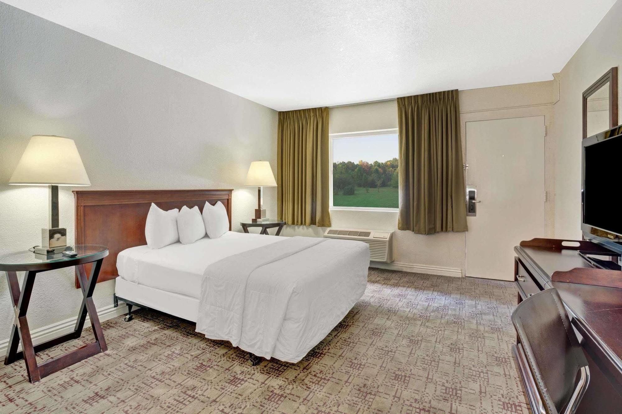 Super 8 By Wyndham Las Vegas North Strip/Fremont St. Area Exteriör bild